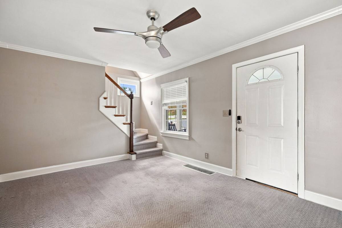 House for rent at 3518 Hycliffe Ave, Louisville, KY 40207