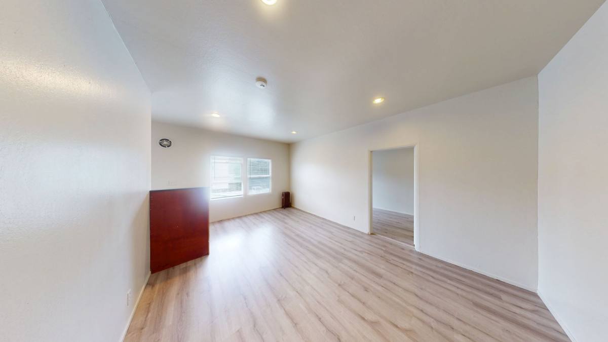 Apartment for rent at 454 34th St, Oakland, CA 94609