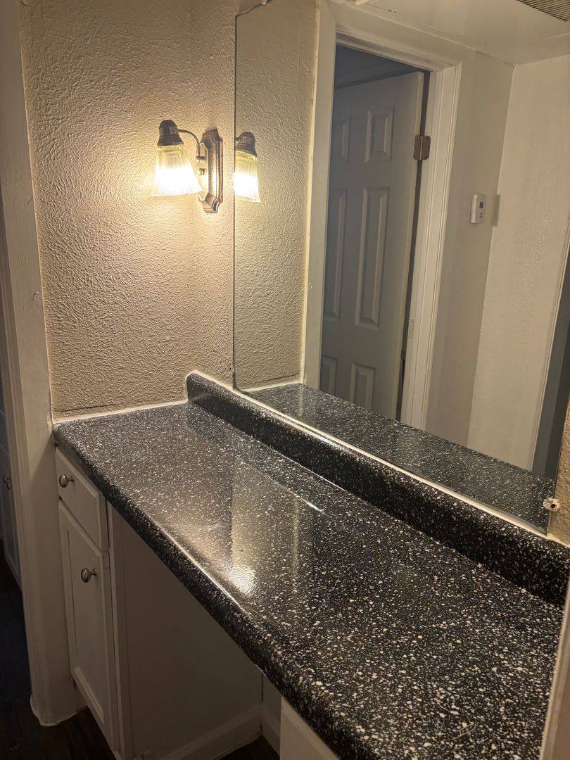 Apartment for rent at 1520 W Kingsley Rd, Garland, TX 75041