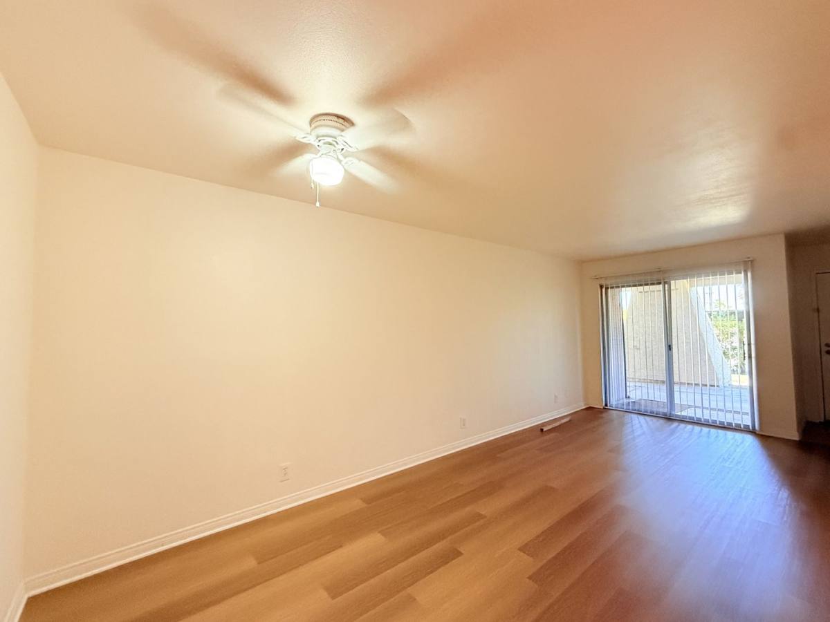 Condo for rent at 2857 N Los Felices Rd, Palm Springs, CA 92262