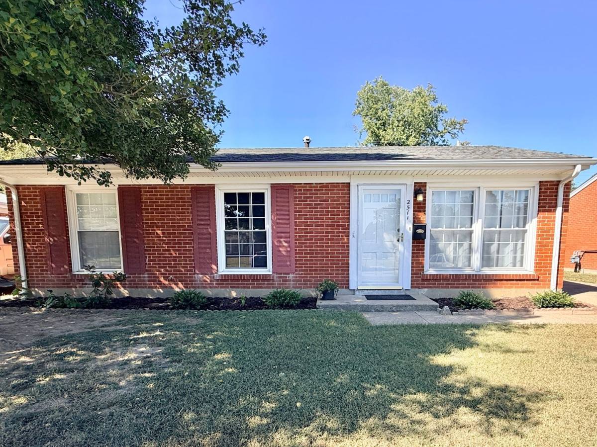 House for rent at 2511 Meadow Dr, Louisville, KY 40218
