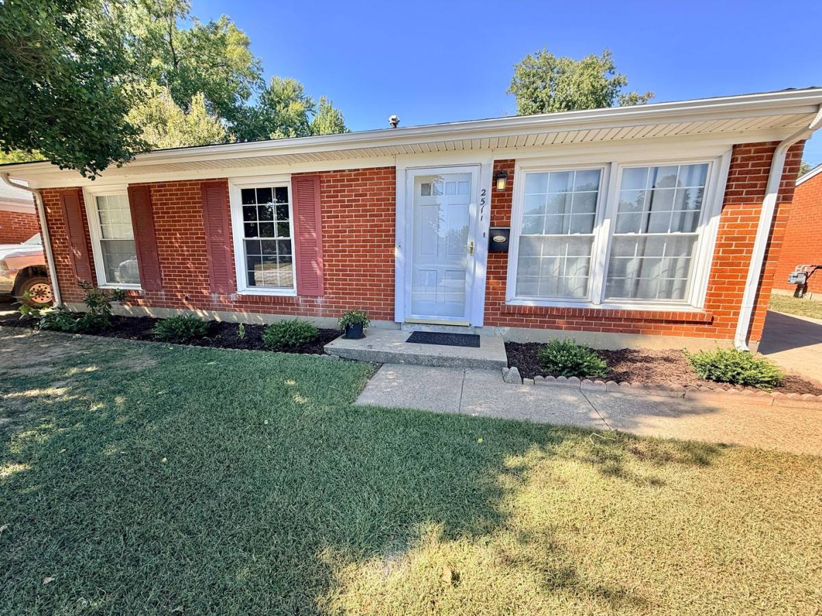 House for rent at 2511 Meadow Dr, Louisville, KY 40218