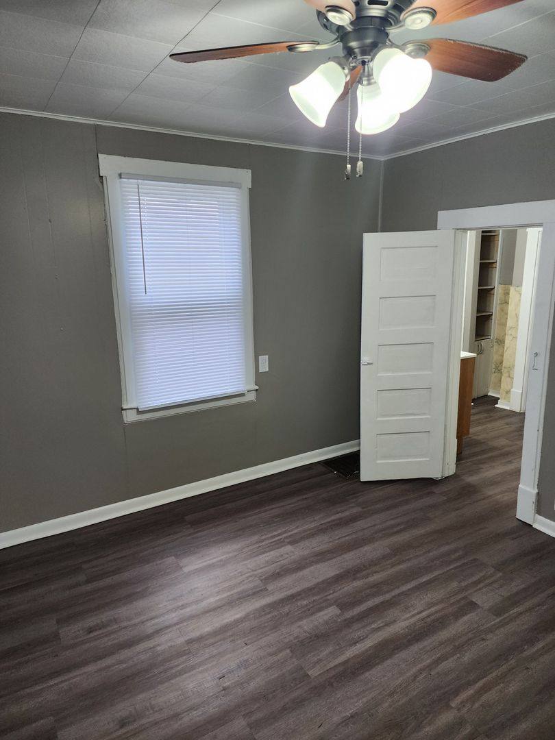 Apartment for rent at 1437 S Webster St, Kokomo, IN 46902