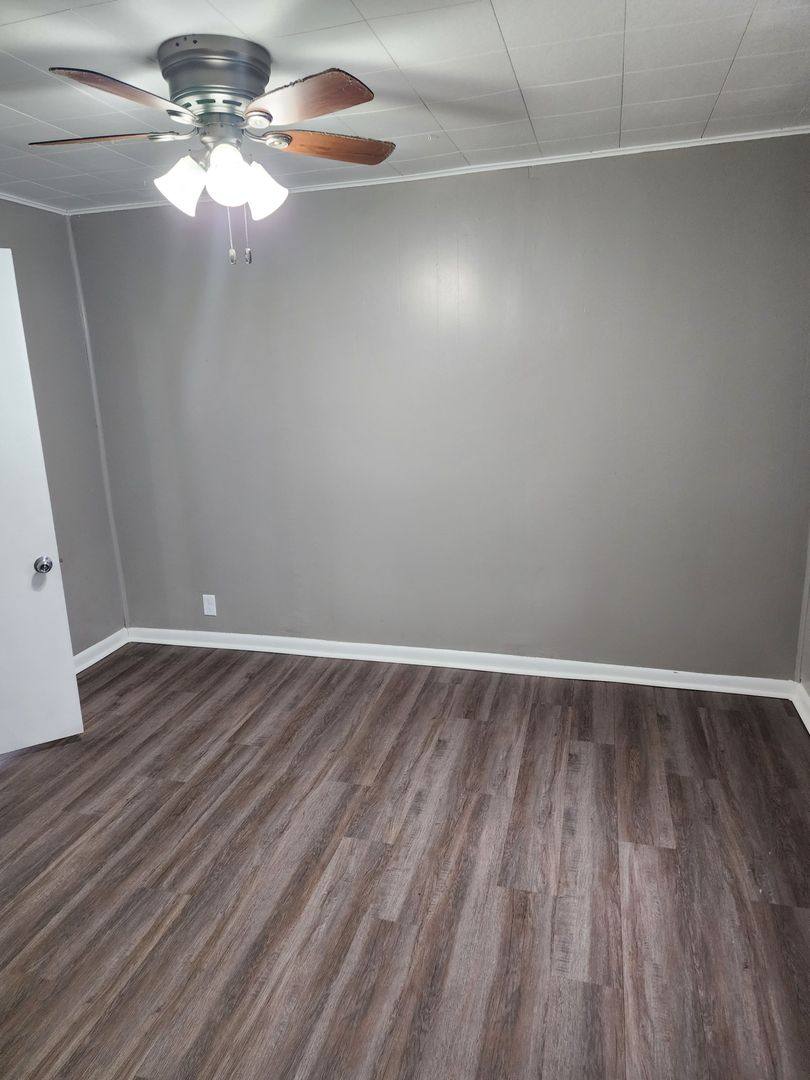 Apartment for rent at 1437 S Webster St, Kokomo, IN 46902