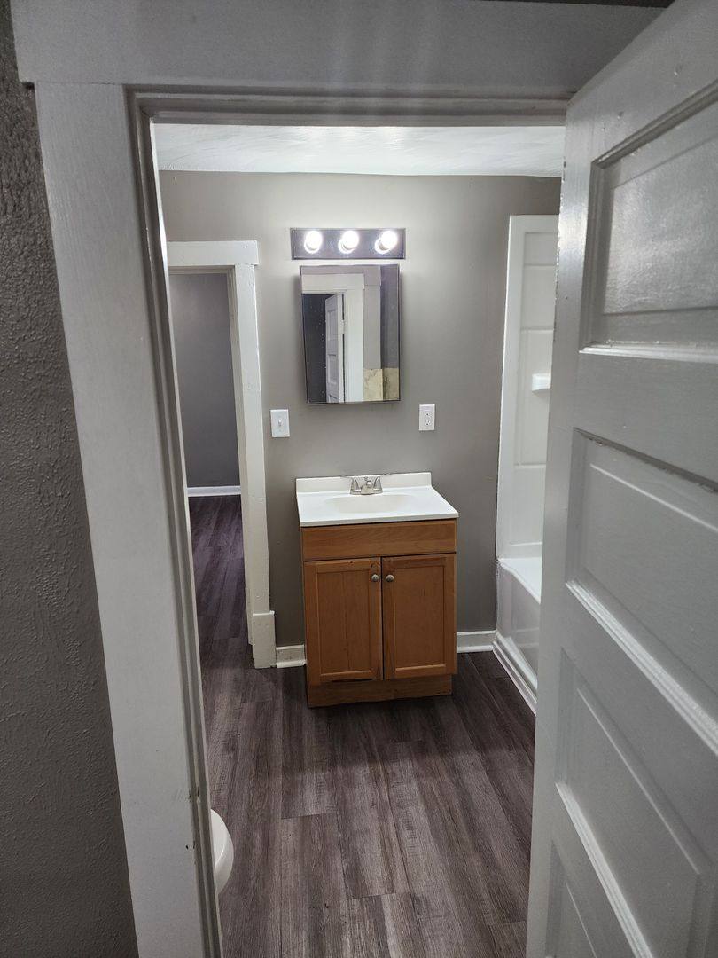 Apartment for rent at 1437 S Webster St, Kokomo, IN 46902
