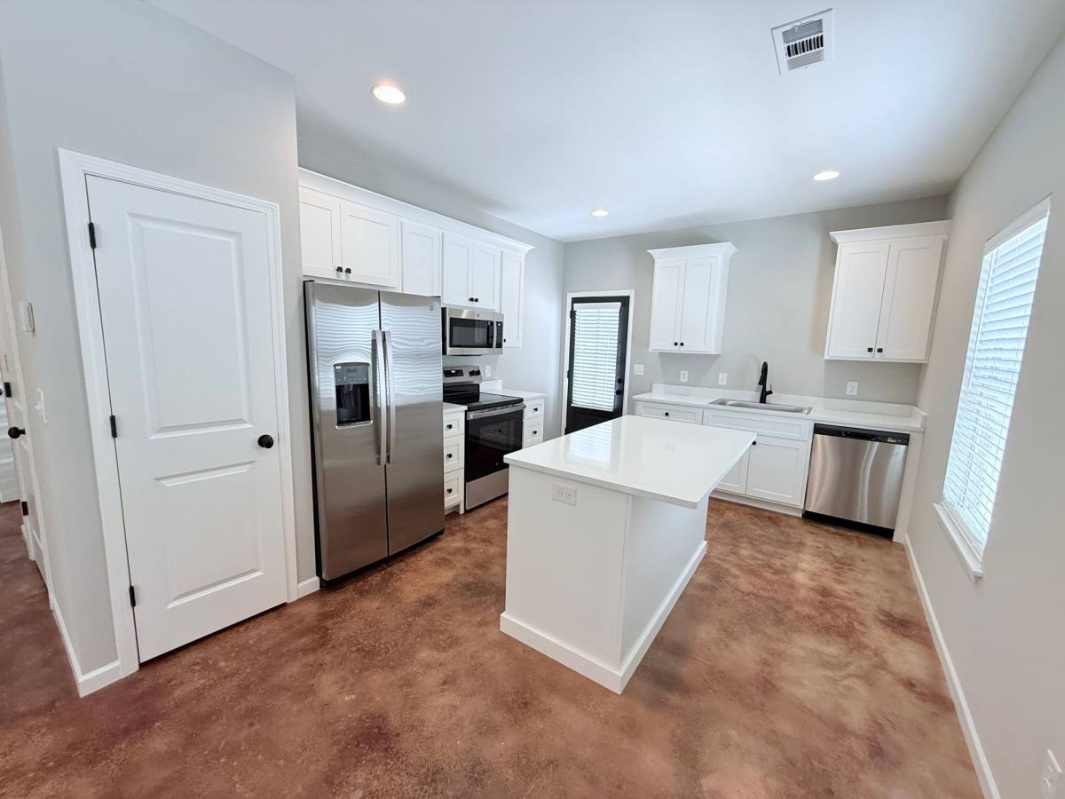 Townhouse for rent at 1 Tuscan Flats, Oxford, MS 38655