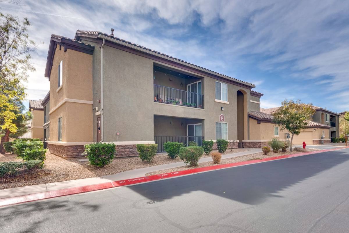 Apartment for rent at 6868 Sky Pointe Dr, Las Vegas, NV 89131