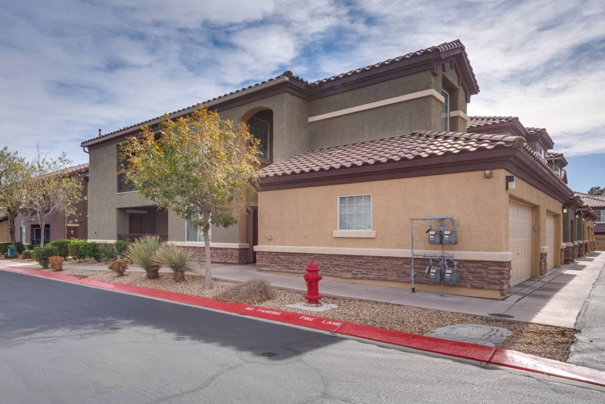Apartment for rent at 6868 Sky Pointe Dr, Las Vegas, NV 89131