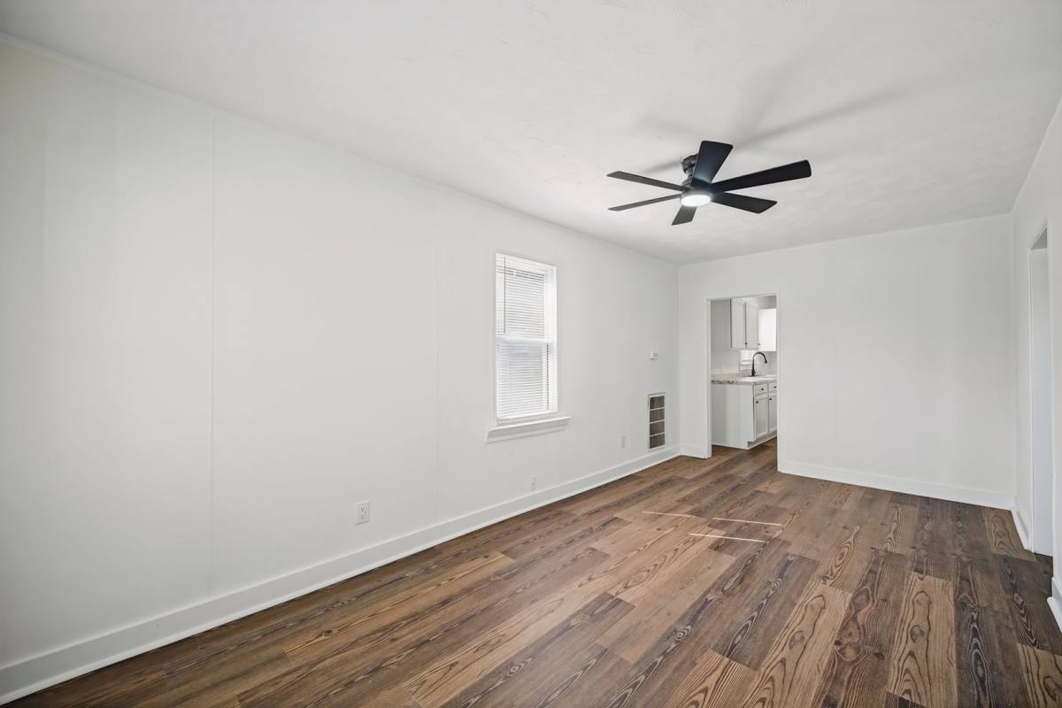 House for rent at 3713 Chestnut Ave, Newport News, VA 23607