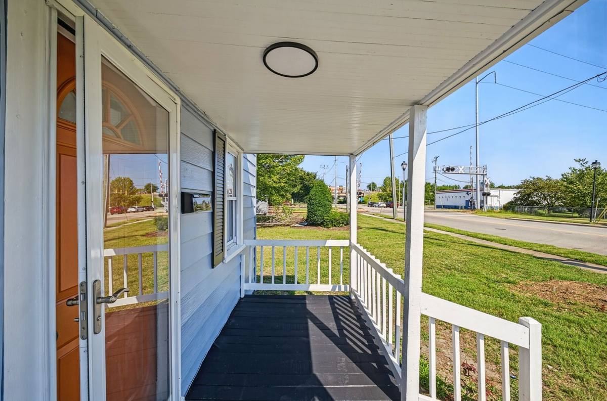 House for rent at 3713 Chestnut Ave, Newport News, VA 23607