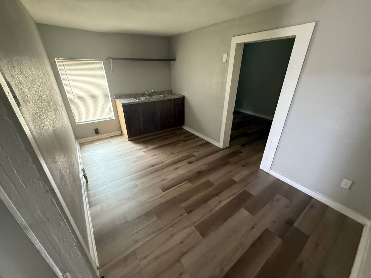6602 Ave R #C, Houston, TX 77011 - Apartment for Rent - Image 6
