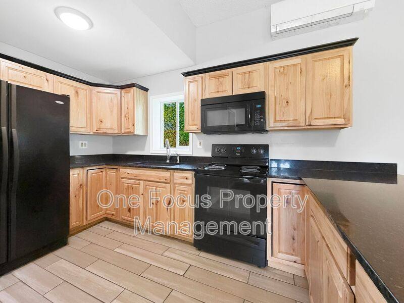 515 E Second Ave #2, Williamsport, PA 17702 - Apartment for Rent - Image 1