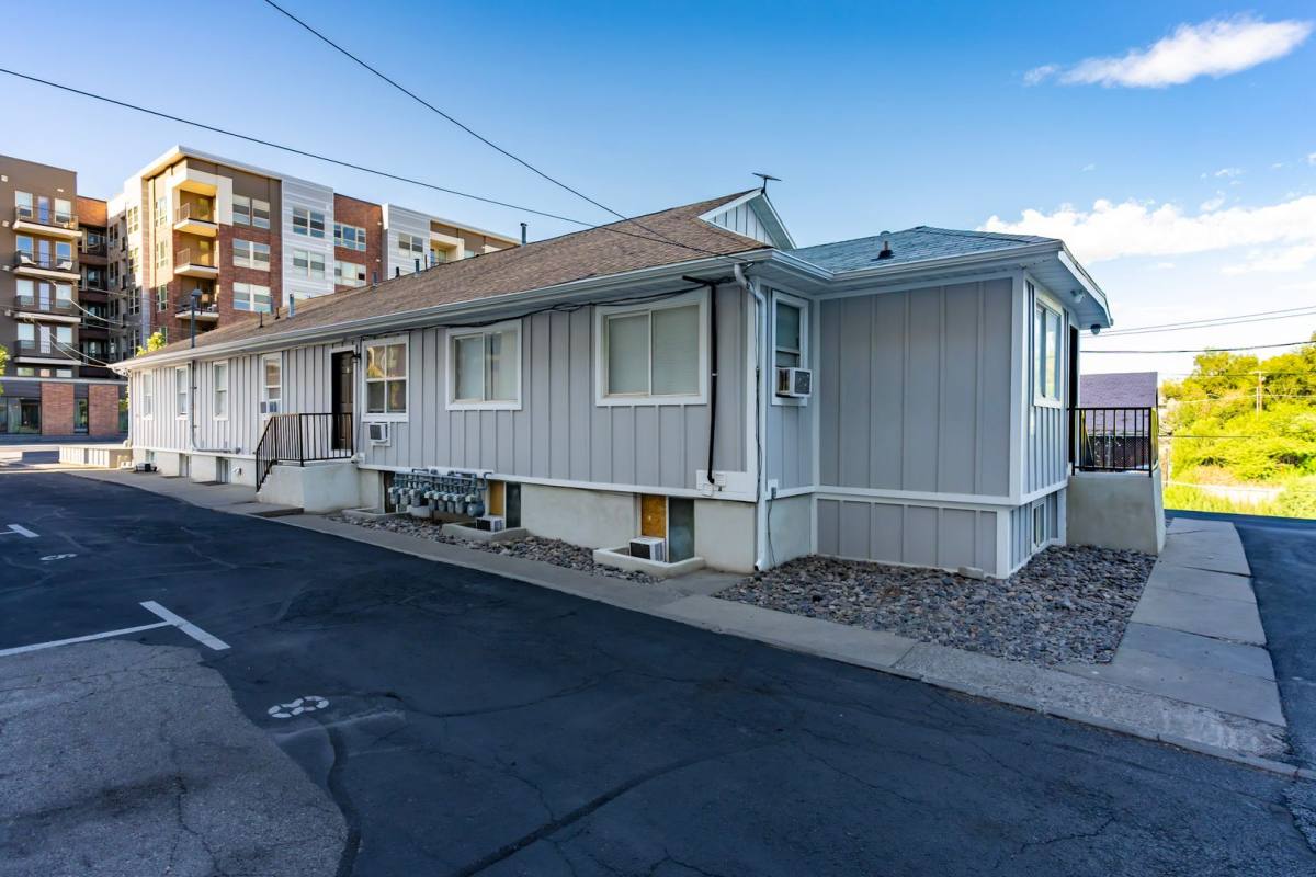 Apartment for rent at 1291 E Villa Vista, Salt Lake City, UT 84106