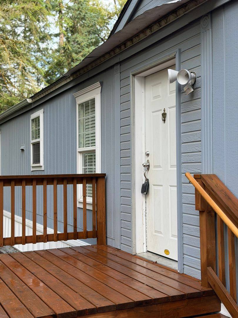 House for rent at 38595 Sodaville Waterloo Rd, Lebanon, OR 97355