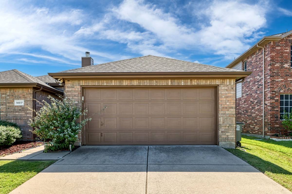 House for rent at 14617 Eaglemont Dr, Little Elm, TX 75068