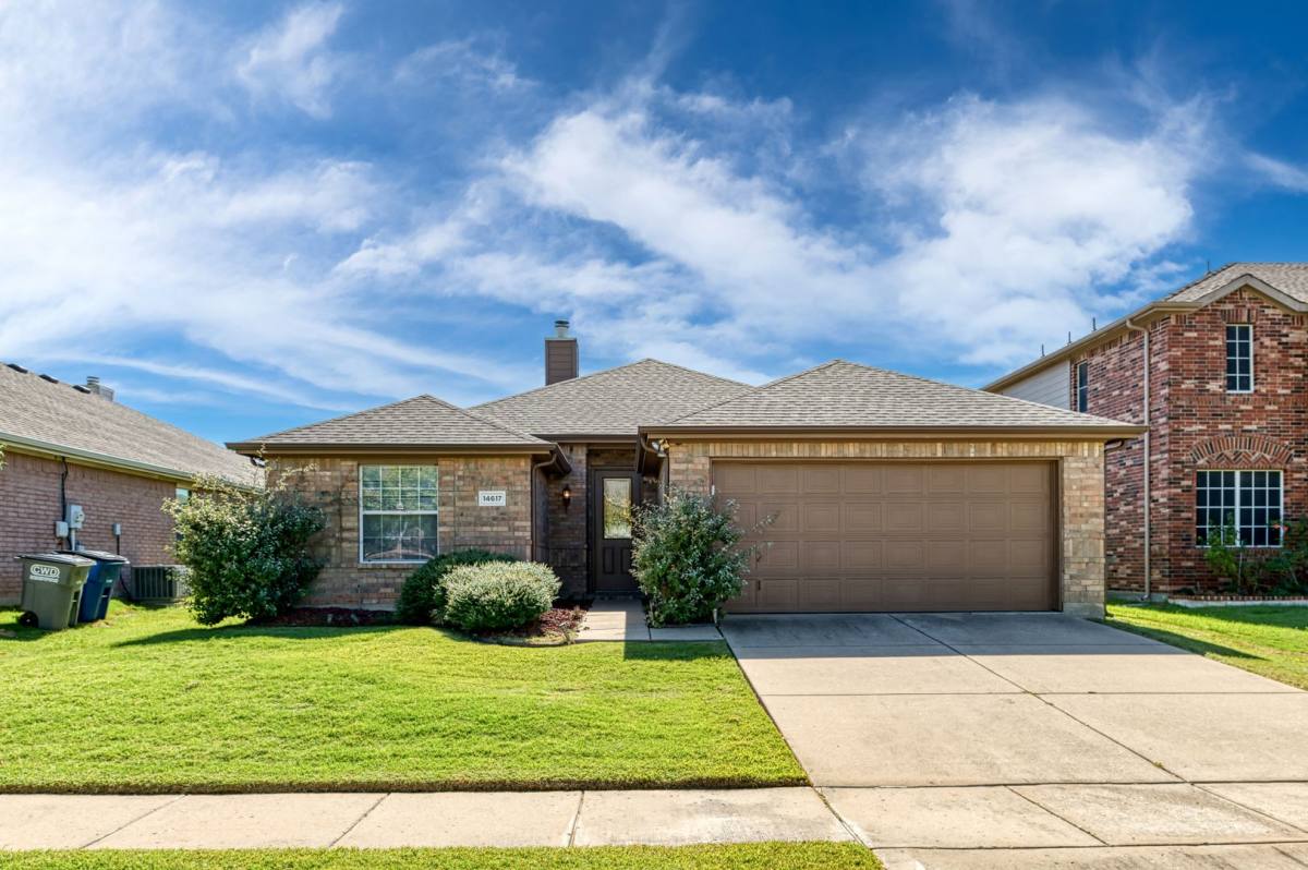 House for rent at 14617 Eaglemont Dr, Little Elm, TX 75068