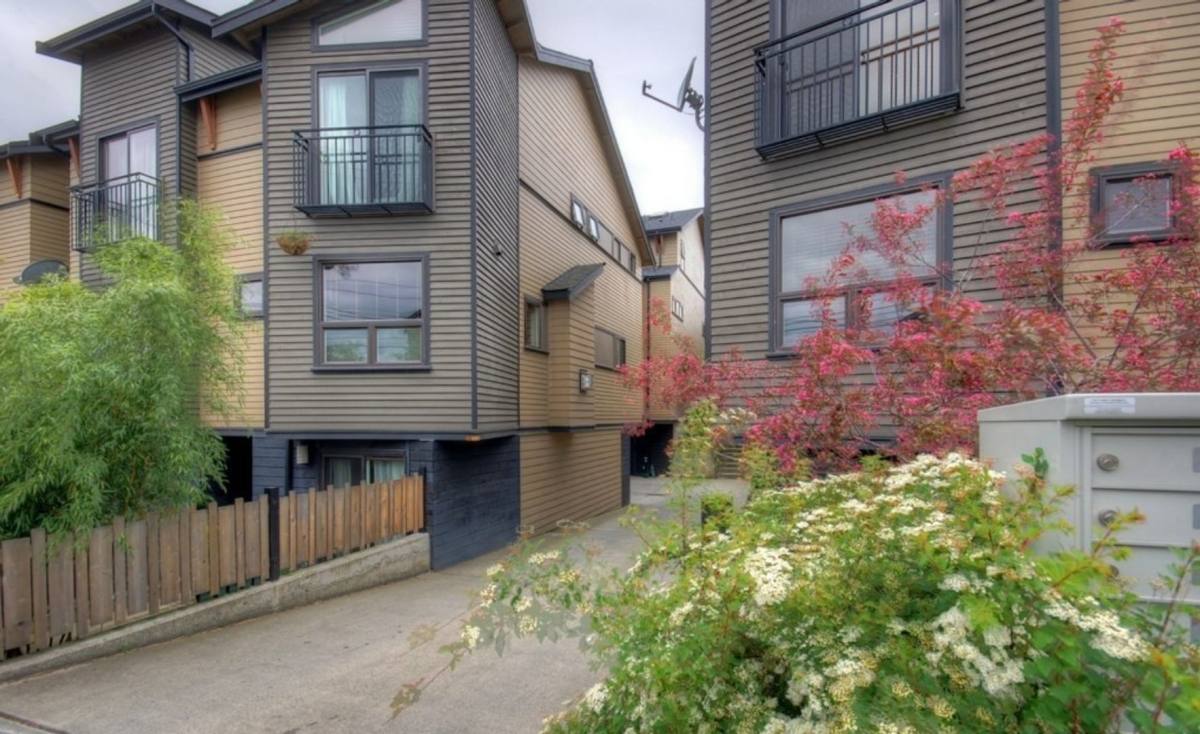 House for rent at 5515 28th Ave NW #A, Seattle, WA 98107