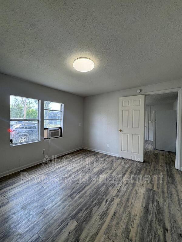 602 Emma St #1, Lakeland, FL 33815 - Apartment for Rent - Image 7