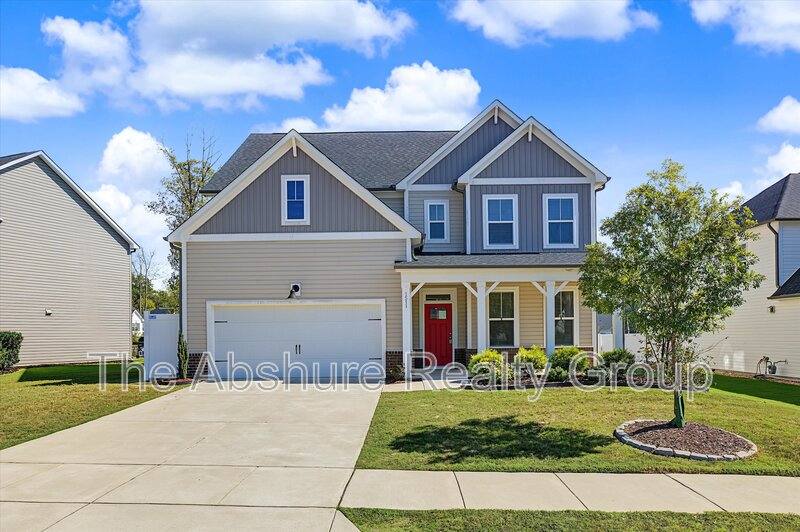 House for rent at 1511 Woodland Knoll Court, Fuquay Varina, NC 27526