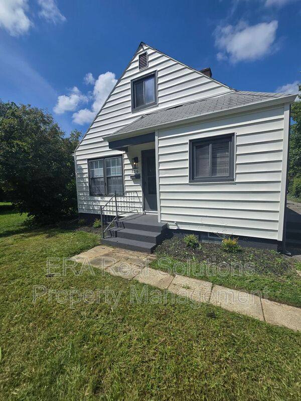 House for rent at 329 S Weyant Ave, Columbus, OH 43213