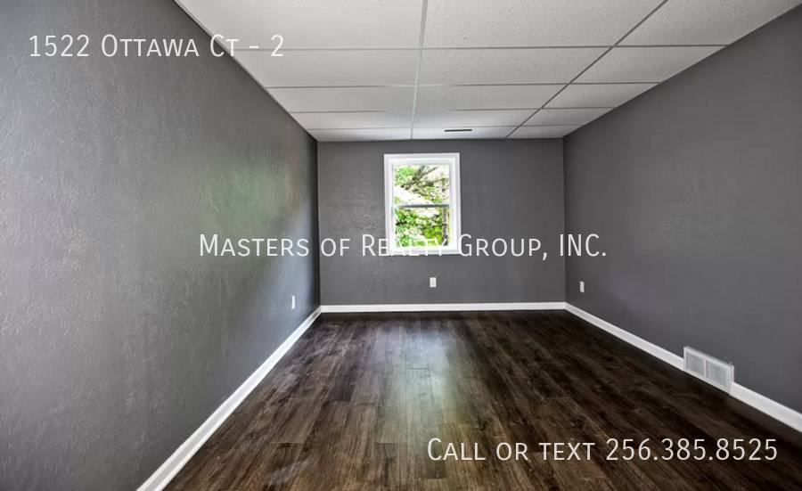 Apartment for rent at 1522 Ottawa Court #2, South Bend, IN 46613