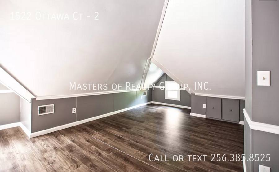 Apartment for rent at 1522 Ottawa Court #2, South Bend, IN 46613