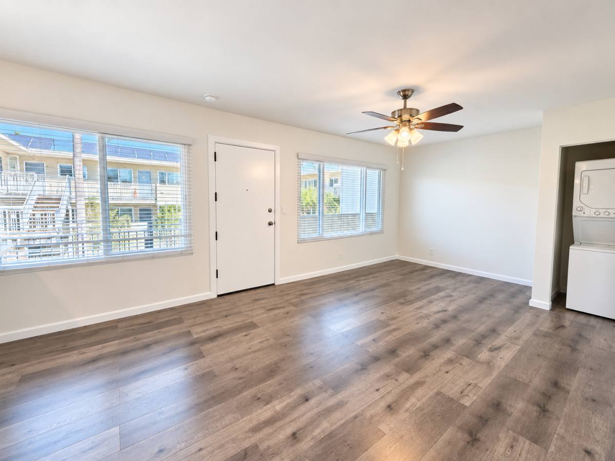 621 E 99th St #16, Inglewood, CA 90301 - Apartment for Rent - Image 7