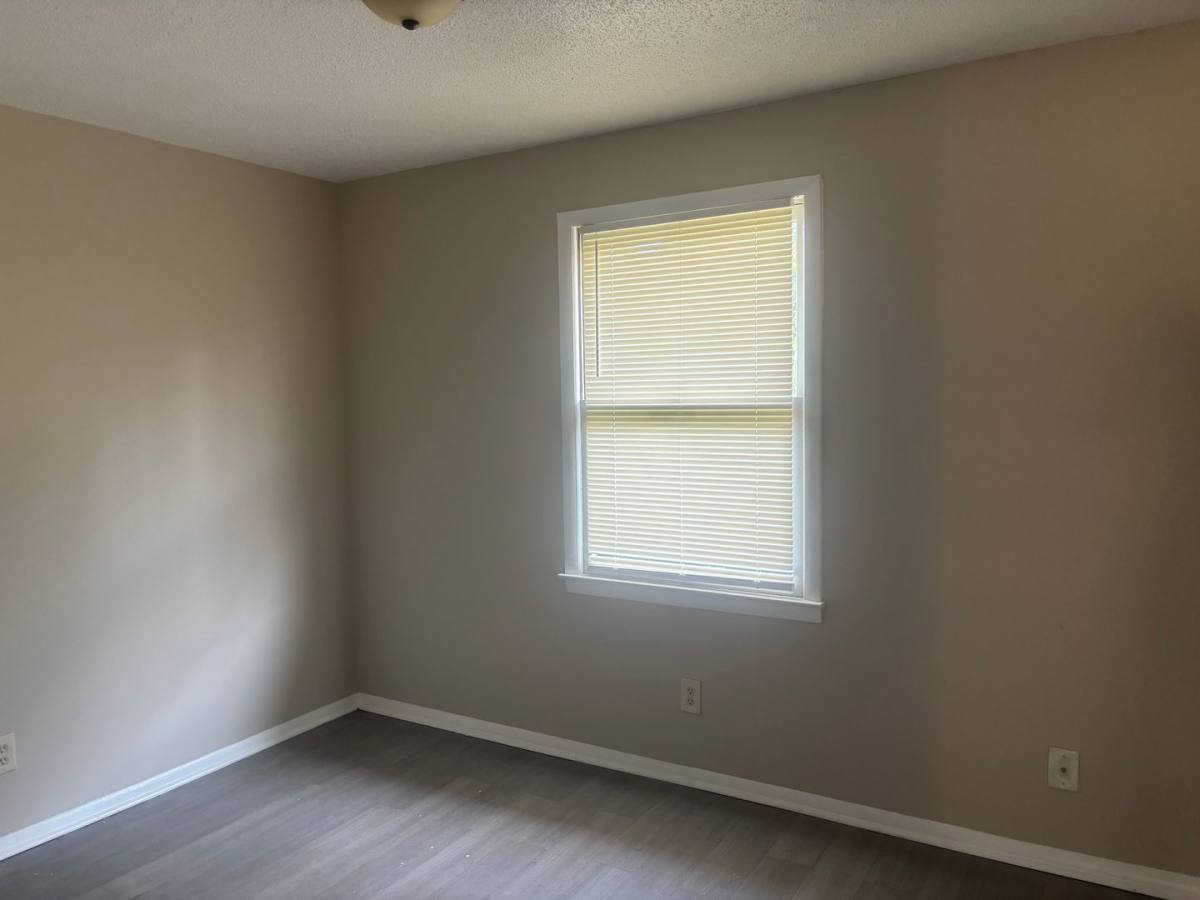 Apartment for rent at 3925 Highridge Dr SW, Huntsville, AL 35802