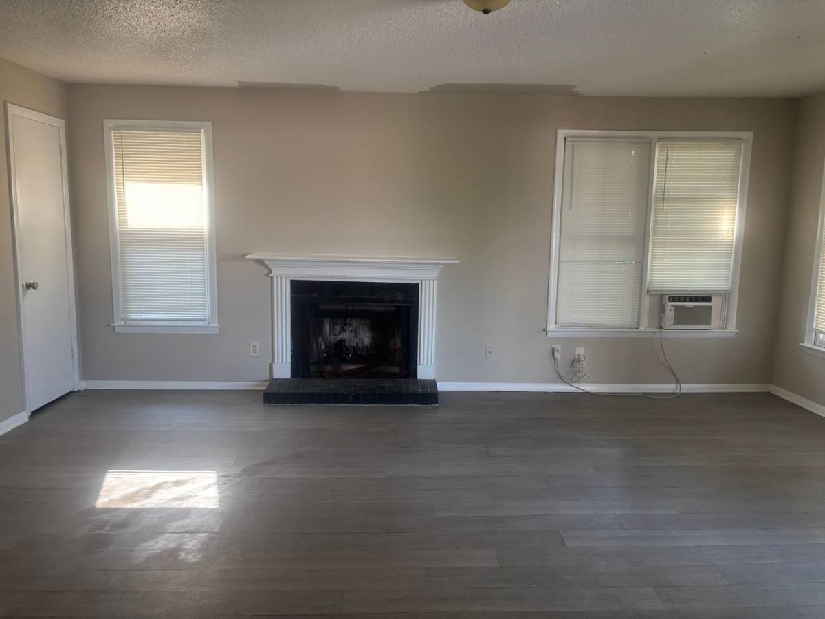Apartment for rent at 3925 Highridge Dr SW, Huntsville, AL 35802