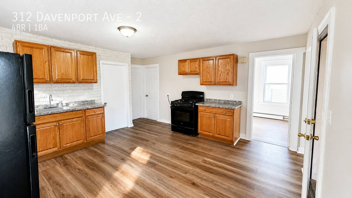 Apartment for rent at 312 Davenport Ave #2, New Haven, CT 06519
