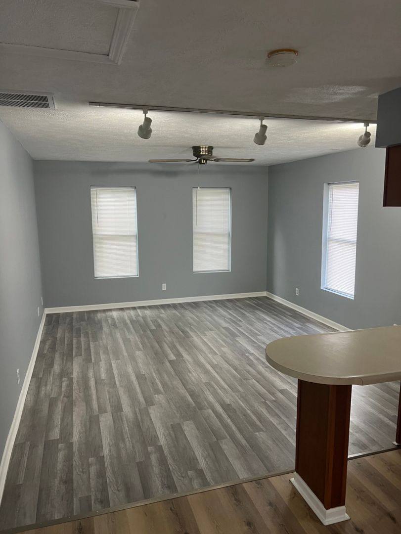 Apartment for rent at 1007 E Percy, Springfield, IL 62702