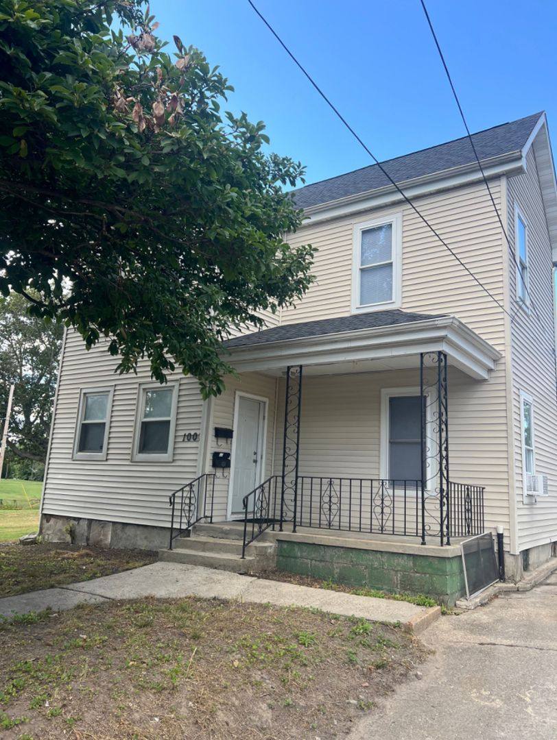 Apartment for rent at 1007 E Percy, Springfield, IL 62702
