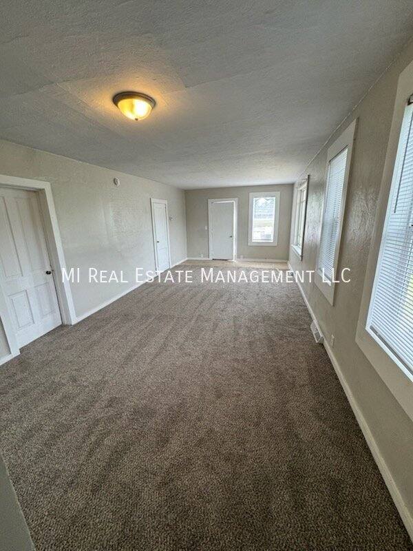 House for rent at 634 Catawba Ave, Muskegon, MI 49442