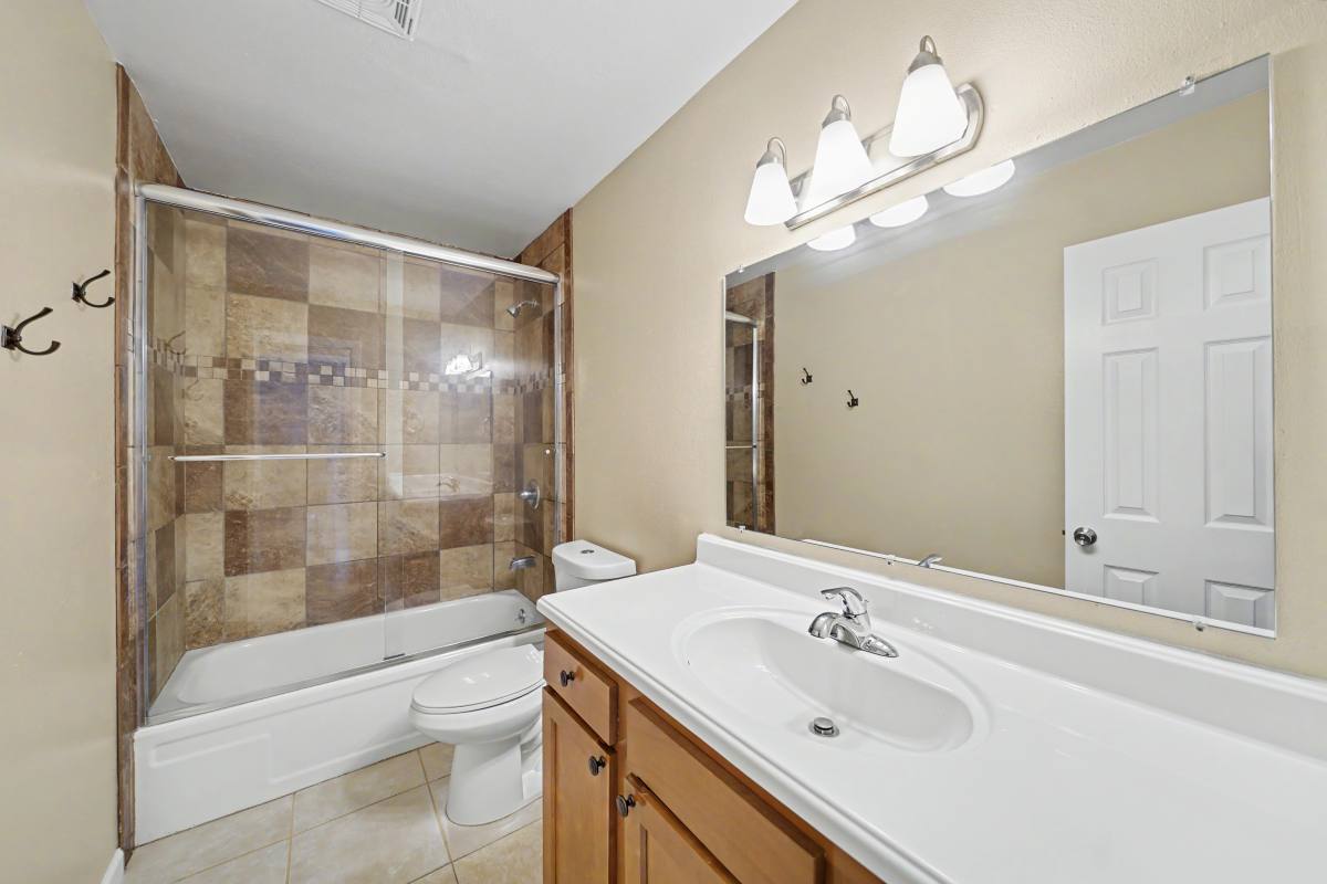1094 Westmoreland Rd #C, Colorado Springs, CO 80907 - Apartment for Rent - Image 6