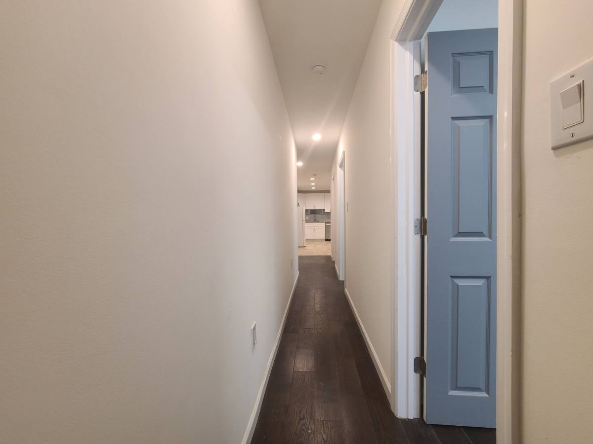 House for rent at 1910 W Westmoreland St #A, Philadelphia, PA 19140