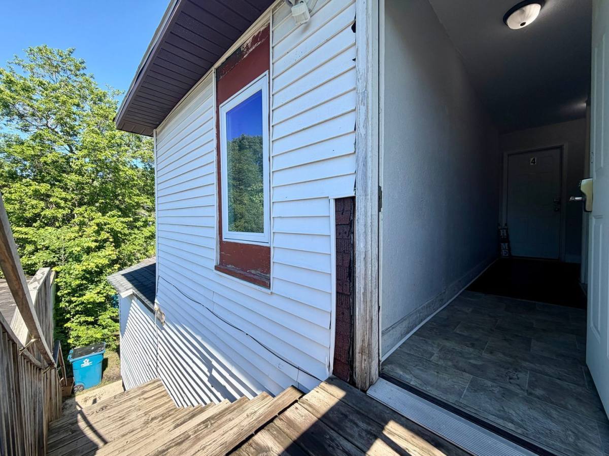 Apartment for rent at 2825 Sanford St #5, Muskegon, MI 49444