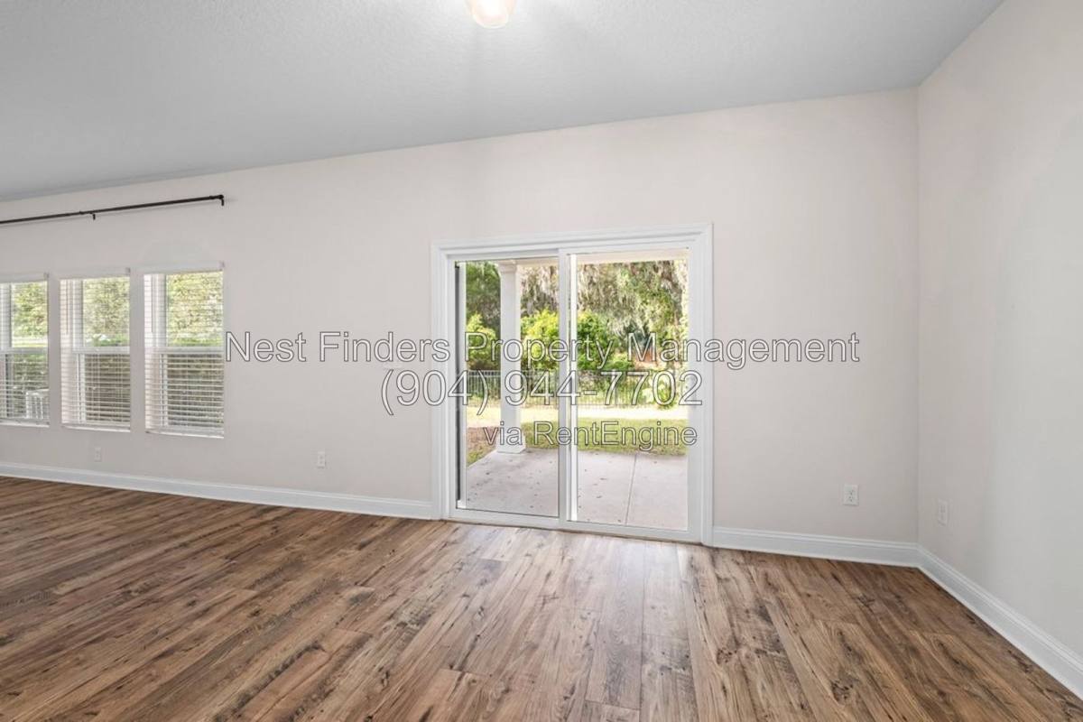 House for rent at 2078 Dutton Island Oaks Way, Atlantic Beach, FL 32233
