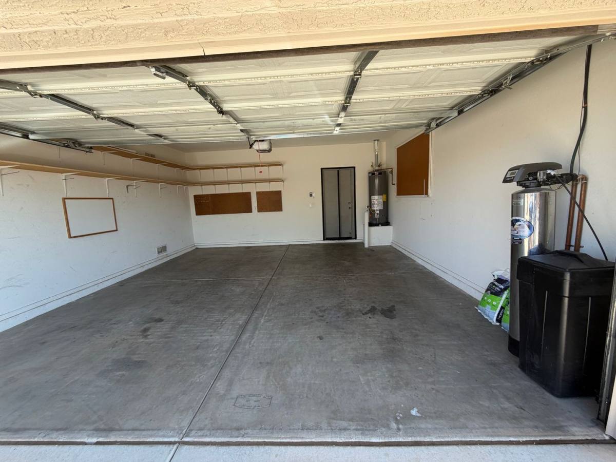 17403 N 167th Dr, Surprise, AZ 85374 - House for Rent - Image 17