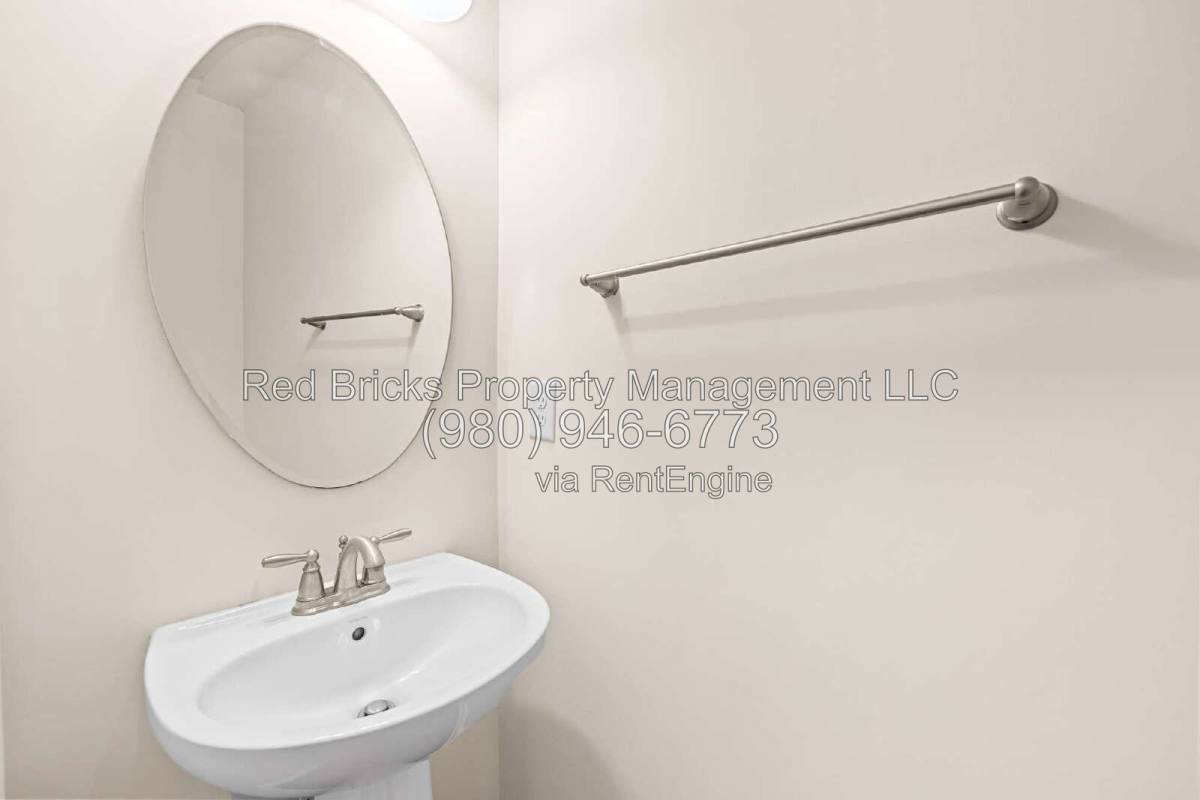 12022 Elizabeth Madison Court, Charlotte, NC 28277 - Townhouse for Rent - Image 10