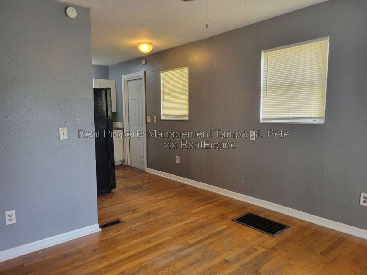 Apartment for rent at 7210 Westinghouse Ave #2, Tampa, FL 33619
