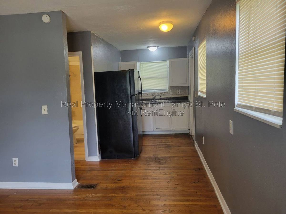 Apartment for rent at 7210 Westinghouse Ave #2, Tampa, FL 33619