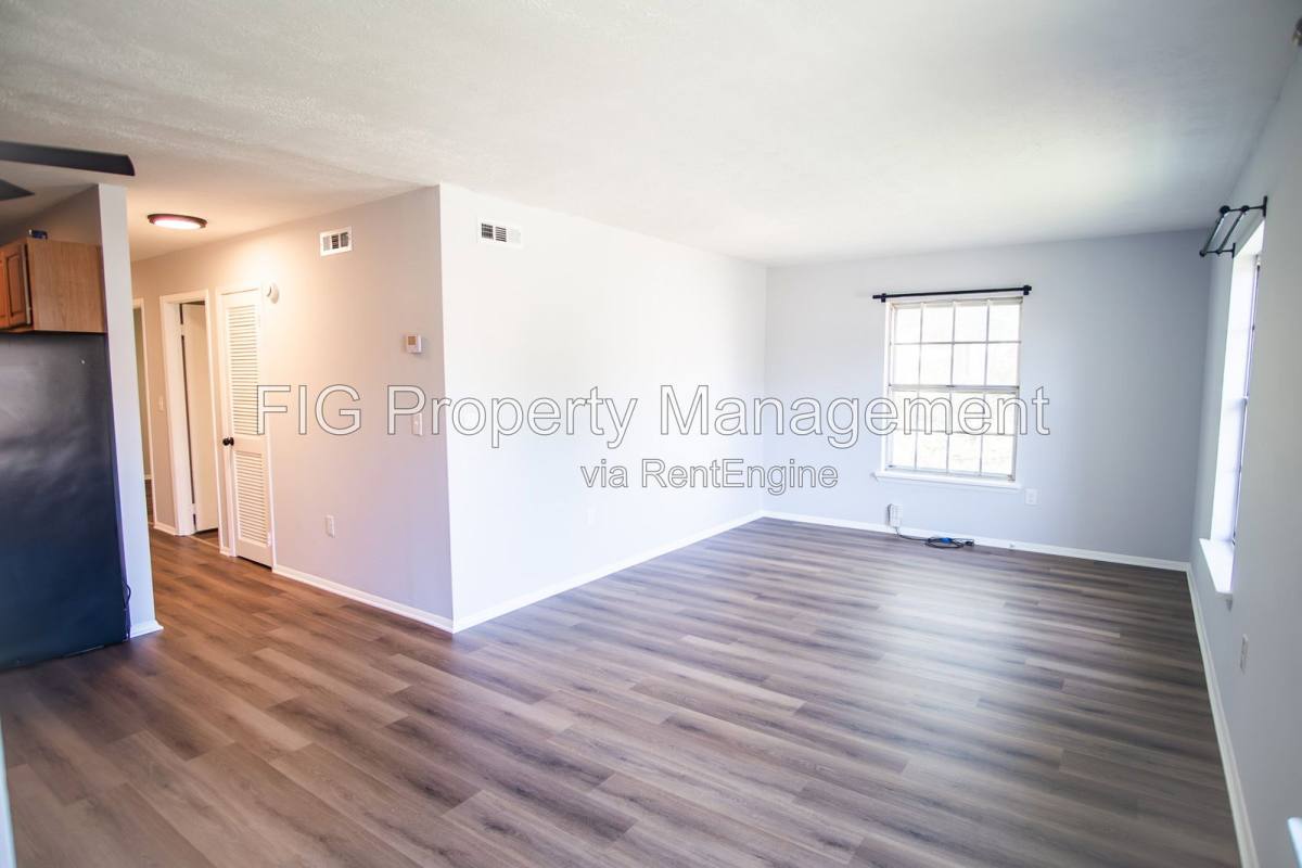 Apartment for rent at 7500 Falling Leaves Circle NW #4, Knoxville, TN 37909