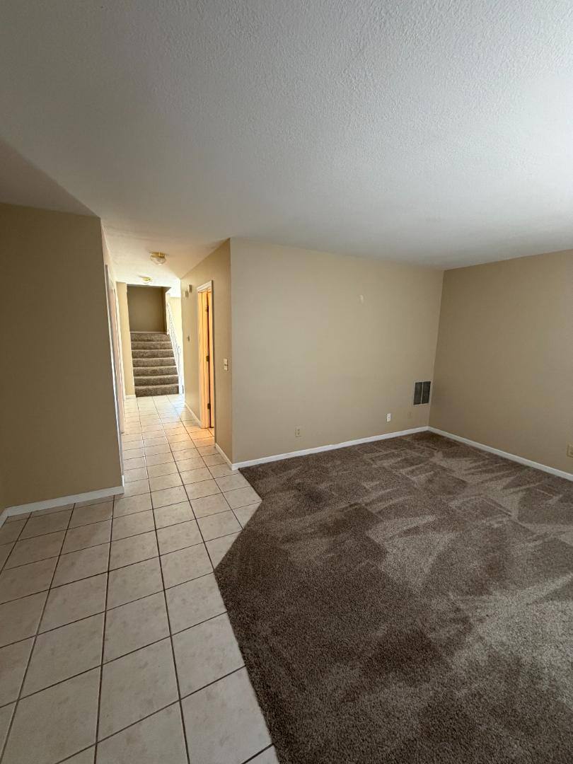 Apartment for rent at 117 Ventura Ave #6, Jefferson City, MO 65109