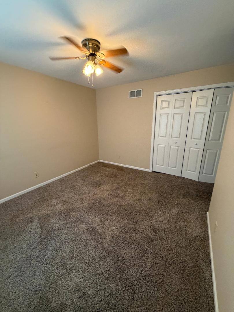 Apartment for rent at 117 Ventura Ave #6, Jefferson City, MO 65109