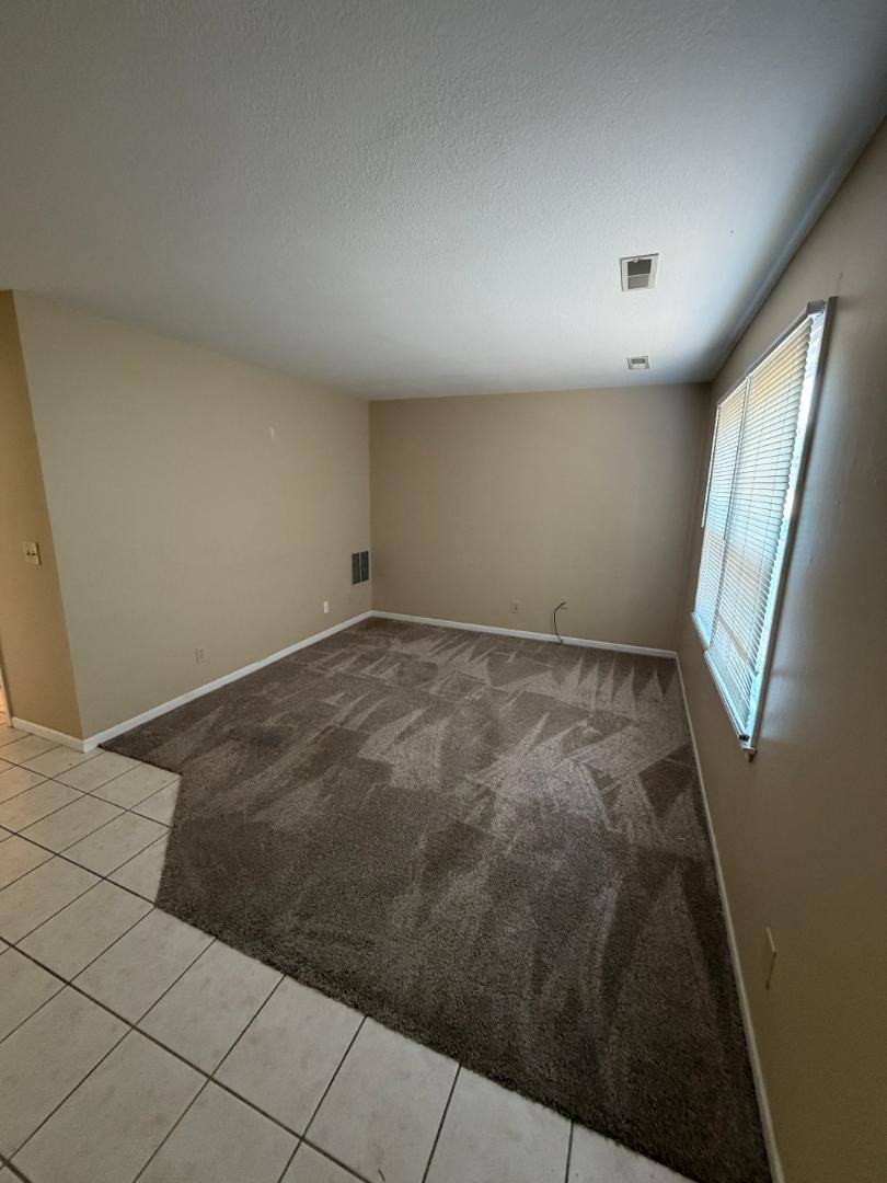 Apartment for rent at 117 Ventura Ave #6, Jefferson City, MO 65109