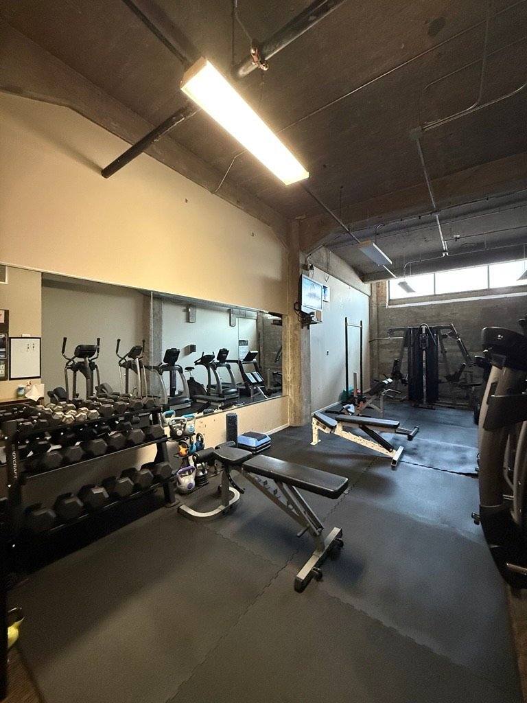 210 S Desplaines, Chicago, IL 60661 - Apartment for Rent - Image 4