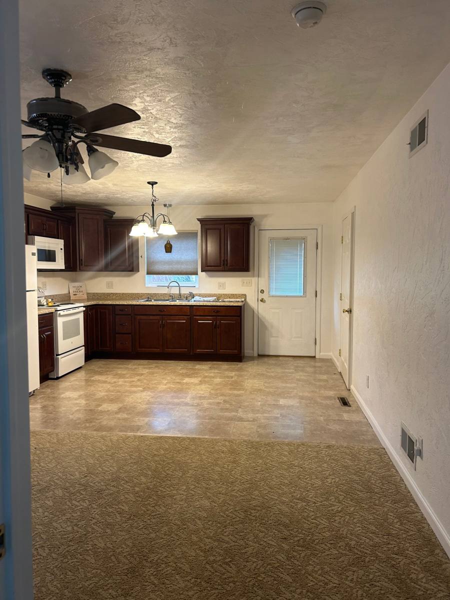 House for rent at 1047 Myers Rd, Greensburg, PA 15601