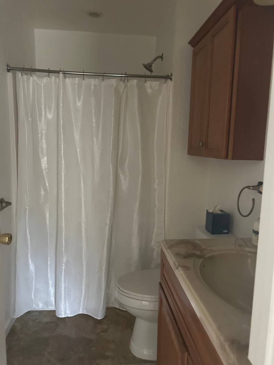 House for rent at 1047 Myers Rd, Greensburg, PA 15601