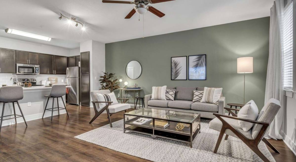 Apartment for rent at 2400 Fort Worth Ave #3211, Dallas, TX 75211