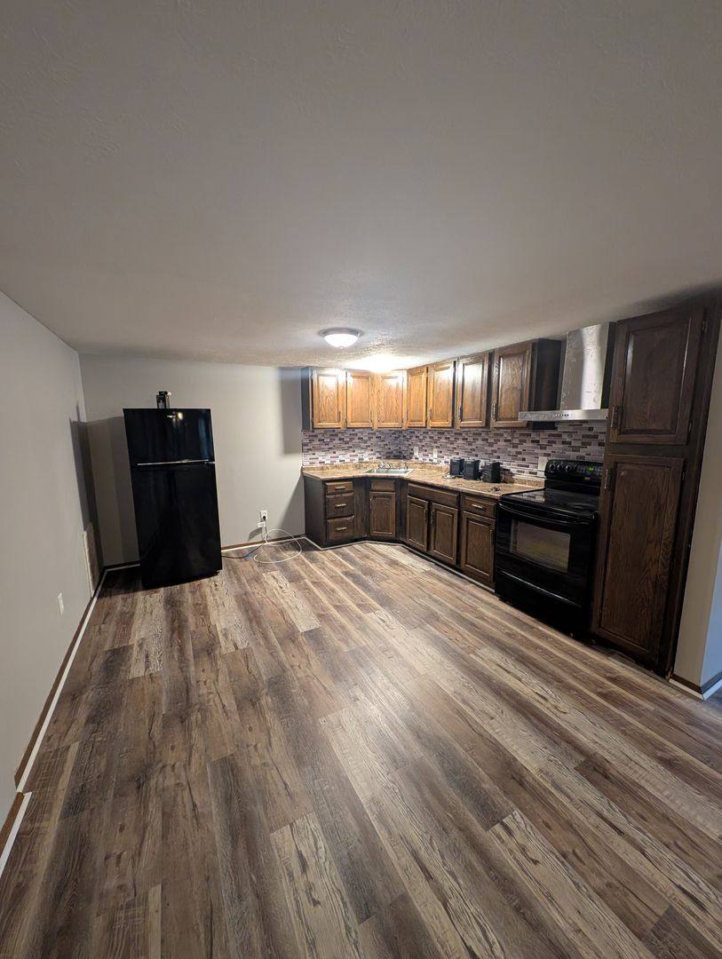 Apartment for rent at 2108 - 2110 Hollingsworth St, New Kensington, PA 15068